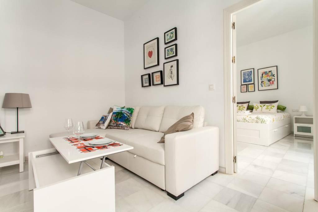 Hostly Rivero 2B Center-Fibre-Communal Terrace-Parking Optional-Cless Sevilla Bagian luar foto