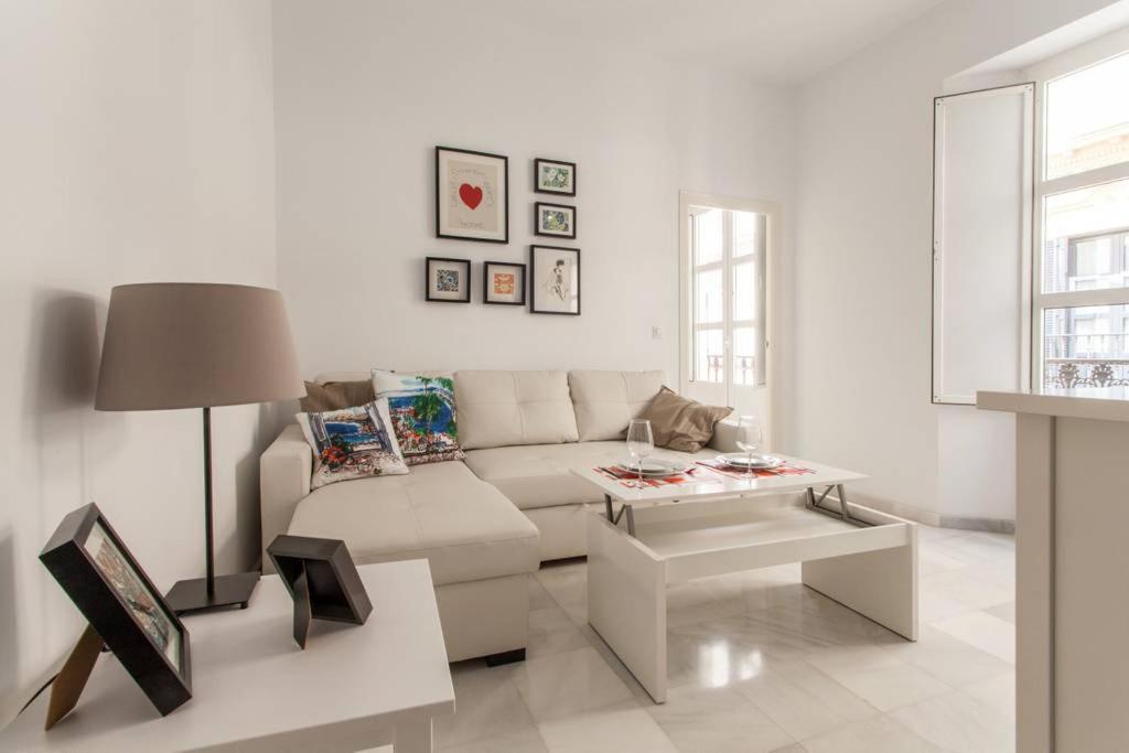 Hostly Rivero 2B Center-Fibre-Communal Terrace-Parking Optional-Cless Sevilla Bagian luar foto
